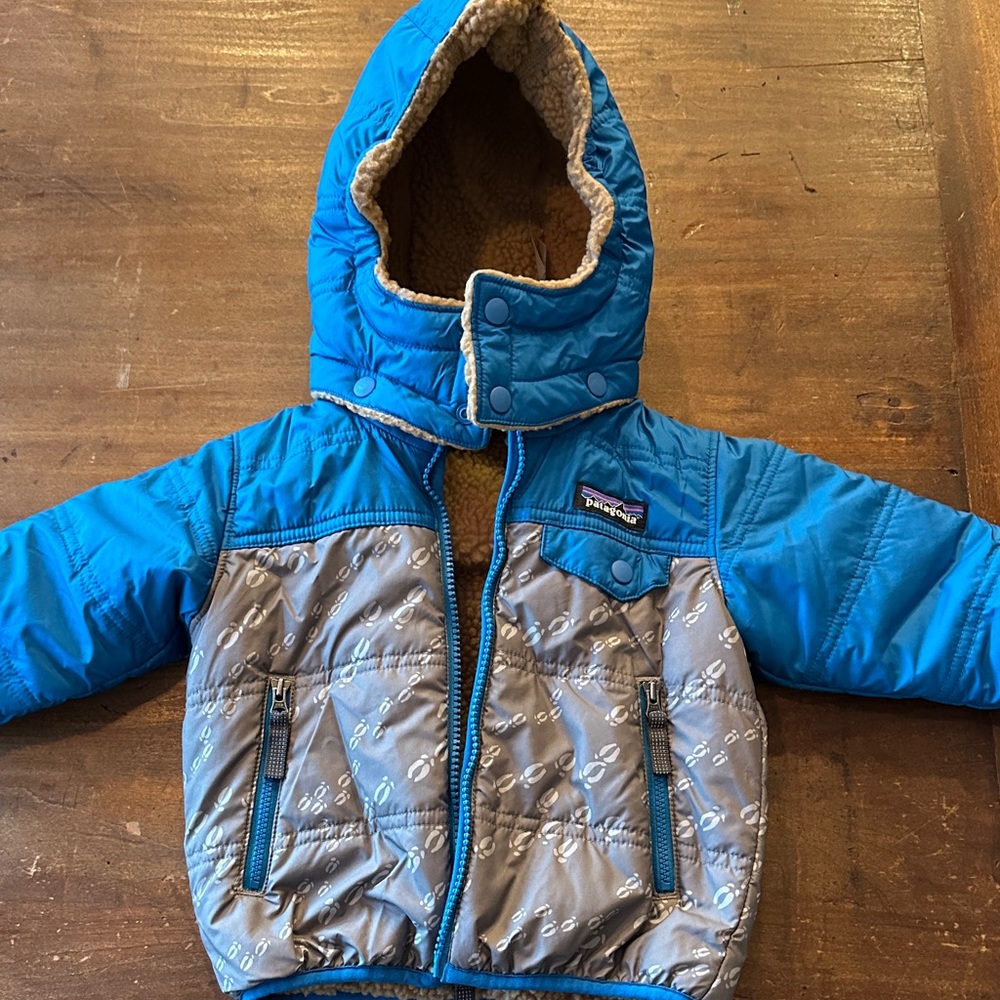 Patagonia reversible tribbles hoody jacket coat